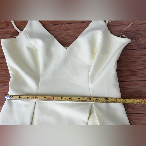 GB light yellow women’s mini dress sleeveless - Picture 14 of 14